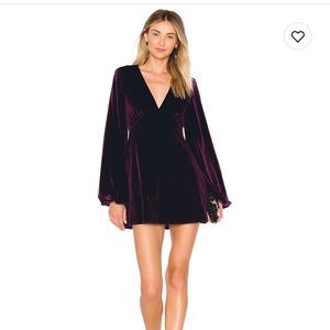 Tularosa x Revolve Ryland dress NWOT Sz S Plum Velvet